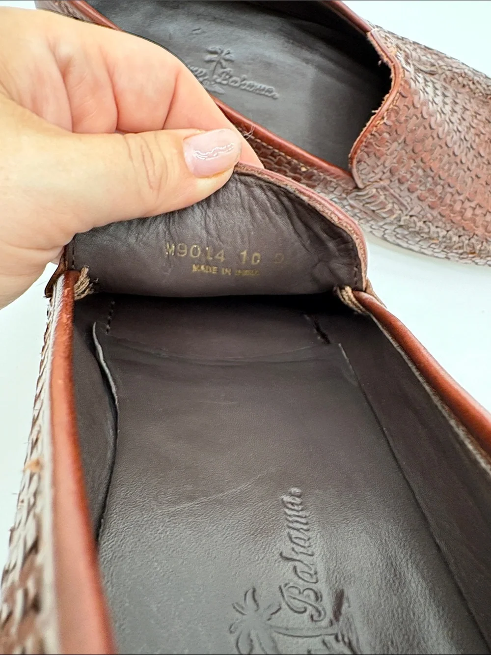 Tommy Bahama Brown Woven Leather Driving Shoes Men Size 10D BLEMISH